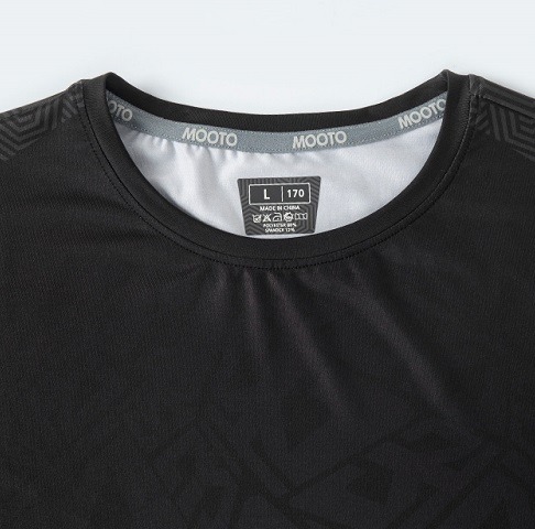 camiseta tecnica negra 5