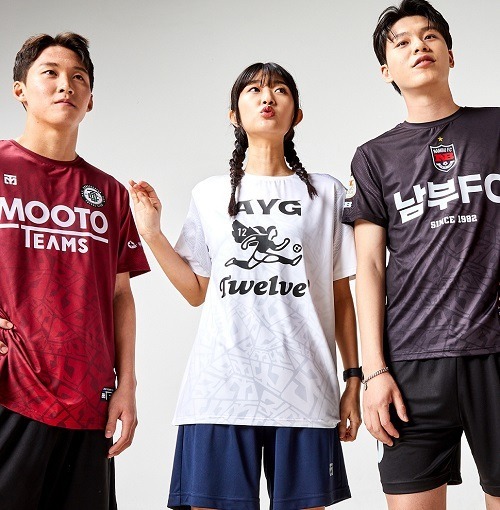 camiseta tecnica negra 9
